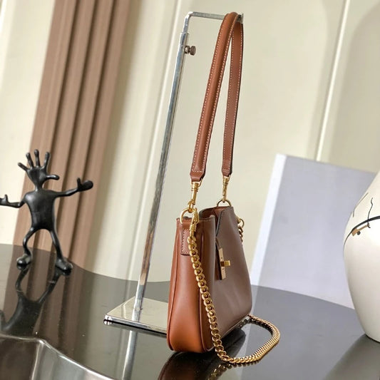 Luxury Cowhide Leather Tote – Large Capacity Crossbody for Women.